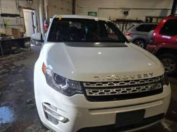 Land Rover Discovery windshield replacement by Rose Auto Glass